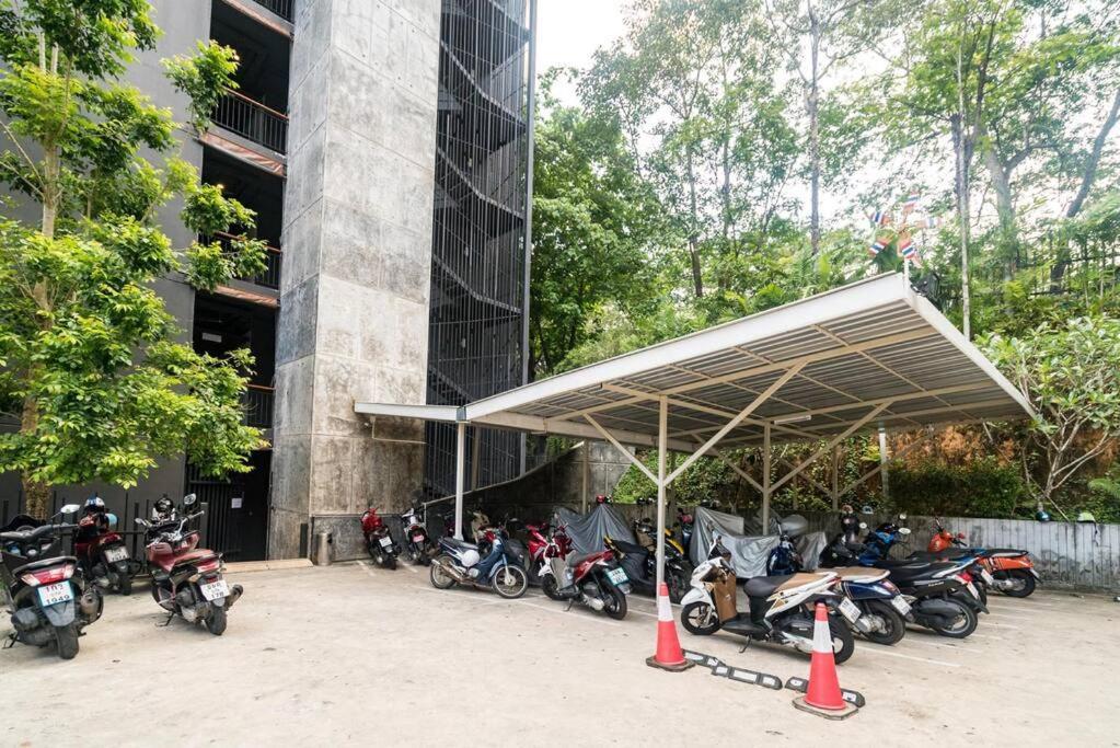Private Apartment At Emerald Terrace Patong Buitenkant foto
