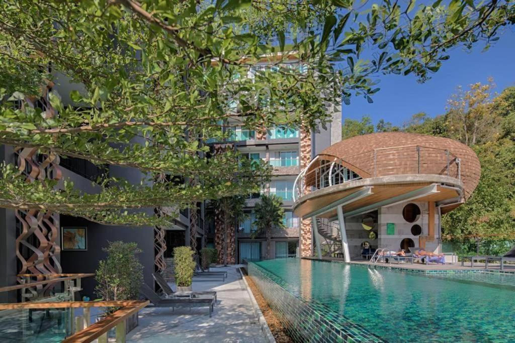 Private Apartment At Emerald Terrace Patong Buitenkant foto