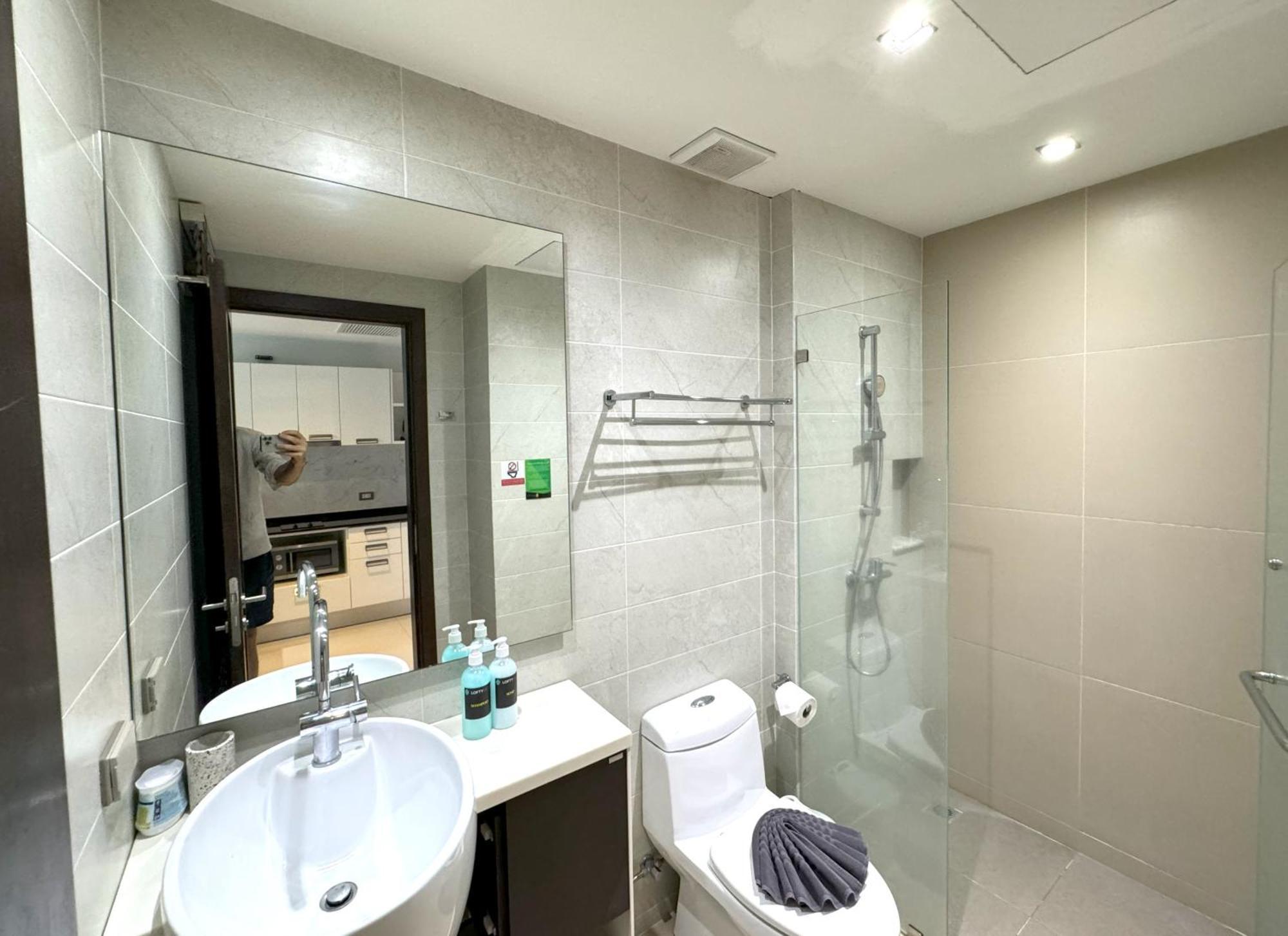 Private Apartment At Emerald Terrace Patong Buitenkant foto