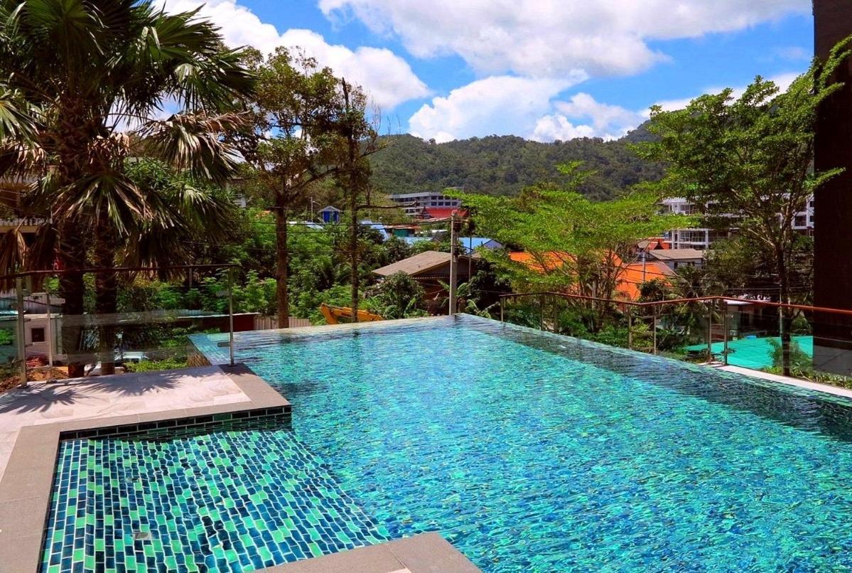 Private Apartment At Emerald Terrace Patong Buitenkant foto