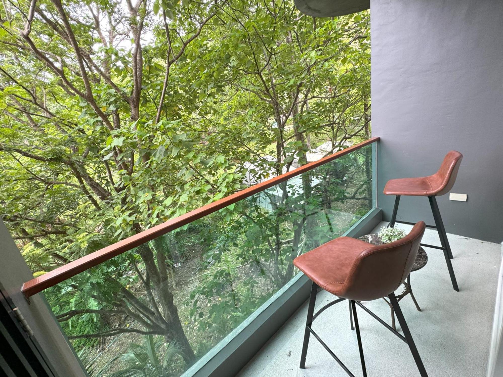 Private Apartment At Emerald Terrace Patong Buitenkant foto