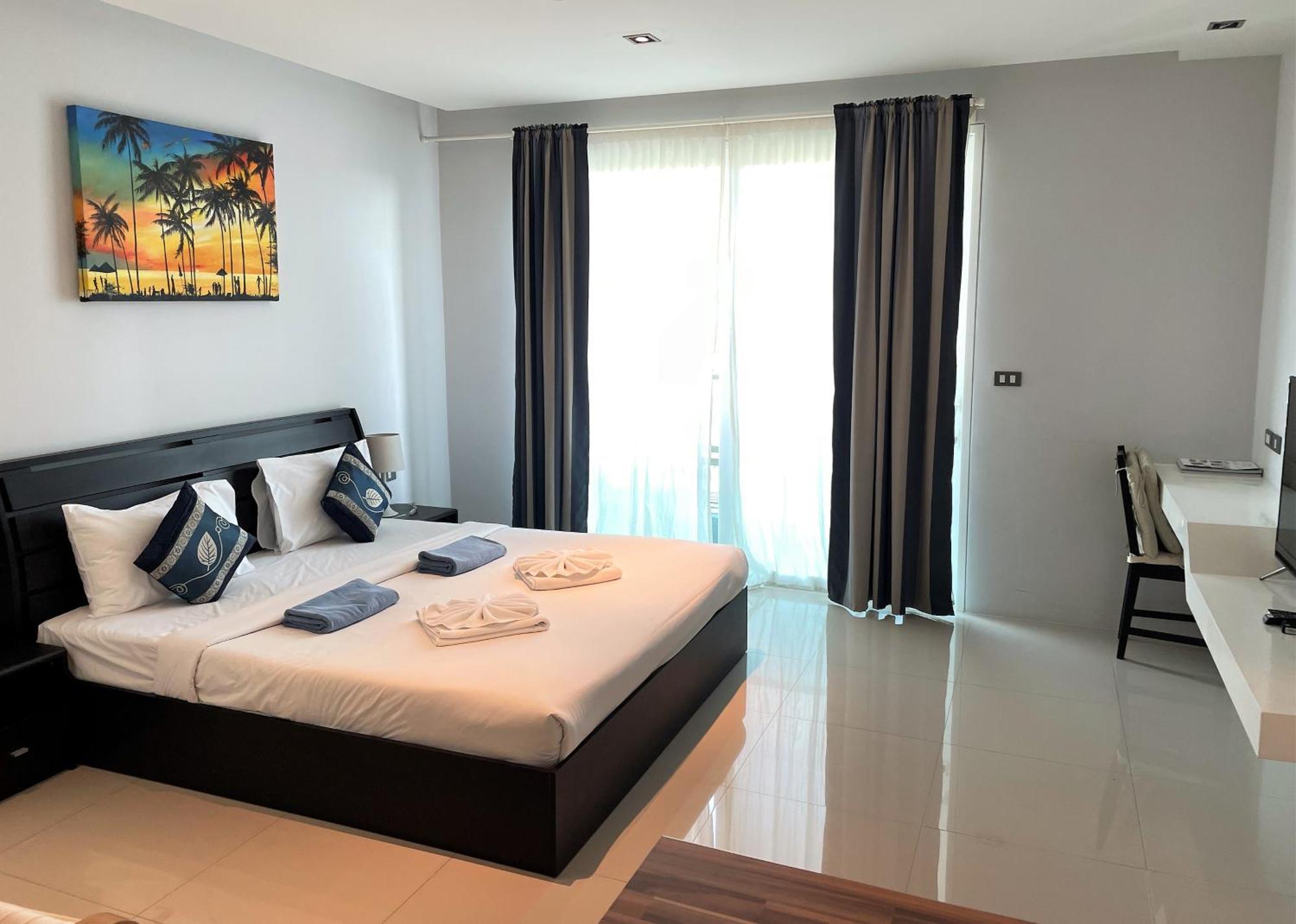 Private Apartment At Emerald Terrace Patong Buitenkant foto