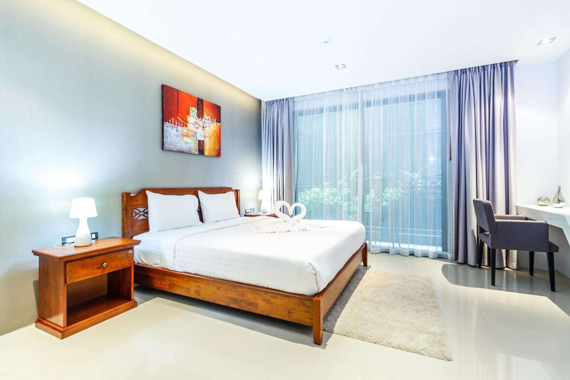 Private Apartment At Emerald Terrace Patong Buitenkant foto