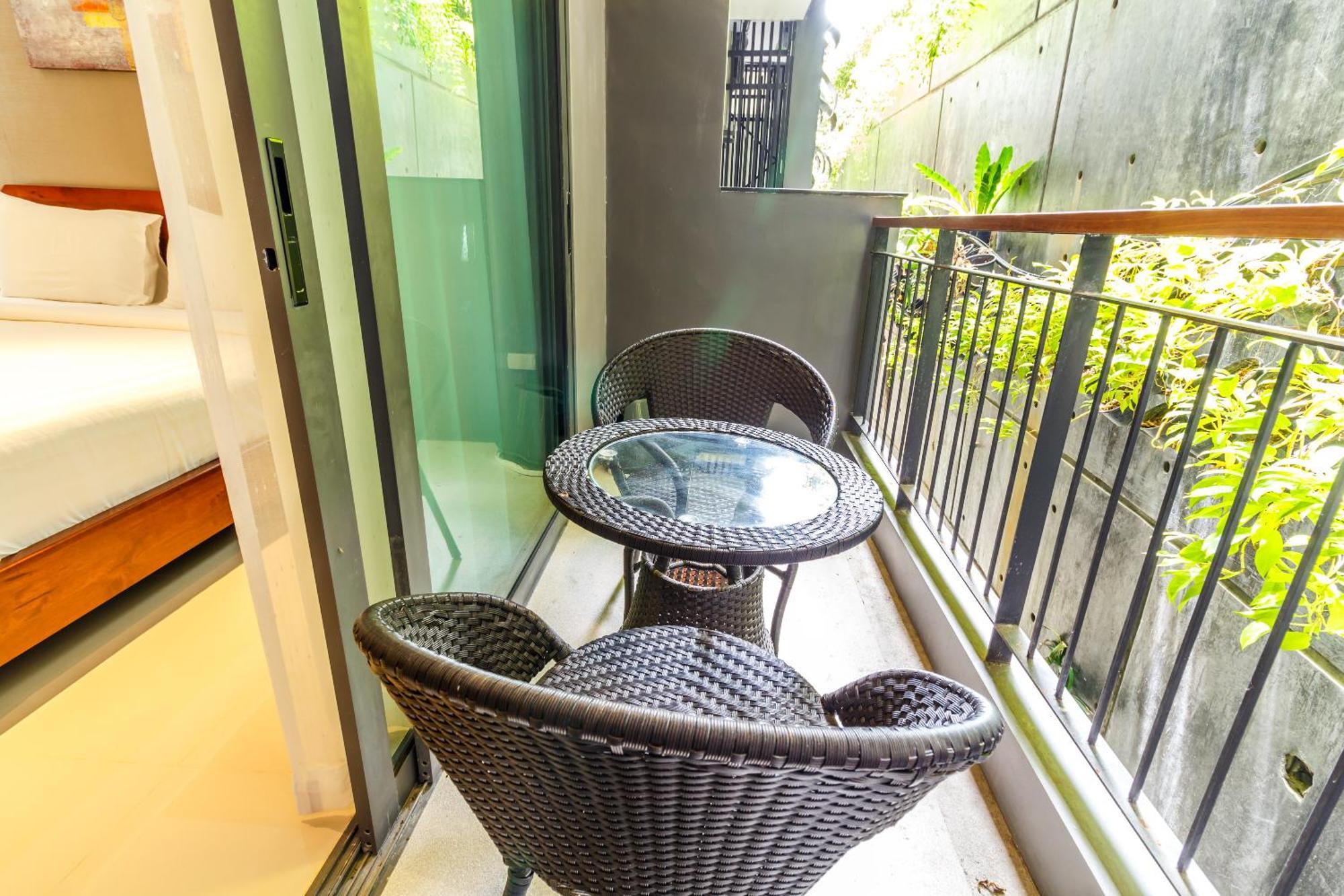 Private Apartment At Emerald Terrace Patong Buitenkant foto